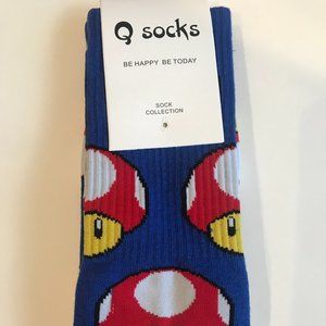NWT Blue Nintendo Mario Brothers Luigi Mushroom Socks unisex one size fits all